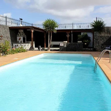 Leonard Villa Playa Blanca (Lanzarote)